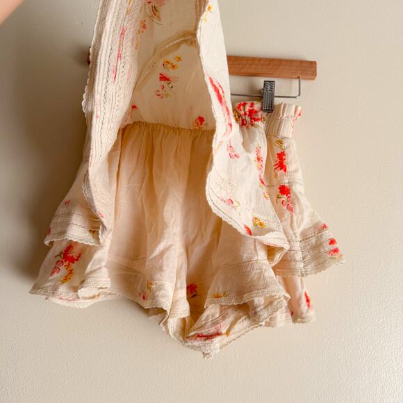 Aerie Cream + Pink Floral Rock 'n' Ruffle Skort - XS - Picture 4 of 11